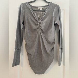 MOTHERHOOD MATERNITY LONG SLEEVE TOP